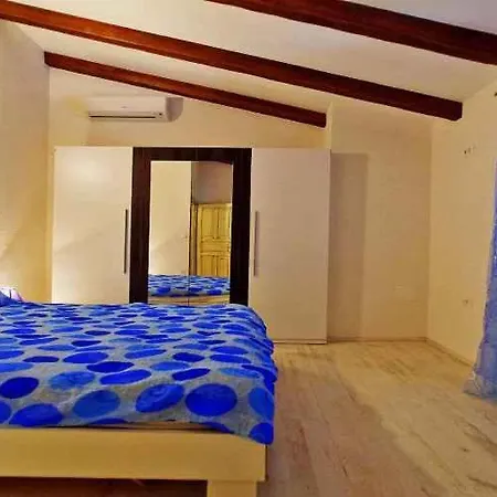 In - Istrien 51825 Holiday home Dolenja Vas